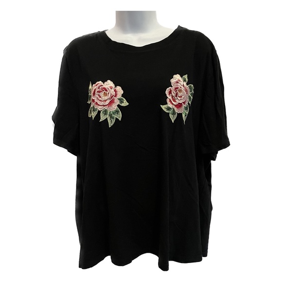 H&M black shirt with rose embroidery on chest - Picture 1 of 9